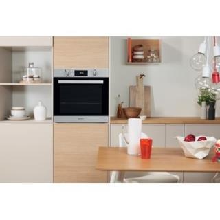 INDESIT- Forno IFW 6540 P IX