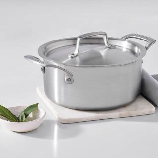 LE CREUSET - Panela Alta com Tampa 24cm Essential 3-Ply 53087240010000
