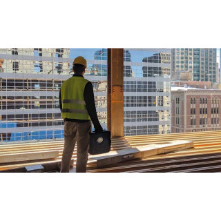 BOSCH - Lanterna GLI 18V-10000 C 0601446900