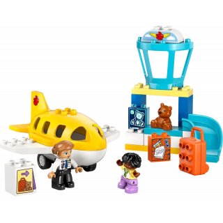 LEGO Primeira Vez no Aeroporto 10443